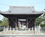 写真：長福寺の仁王門　付仁王像