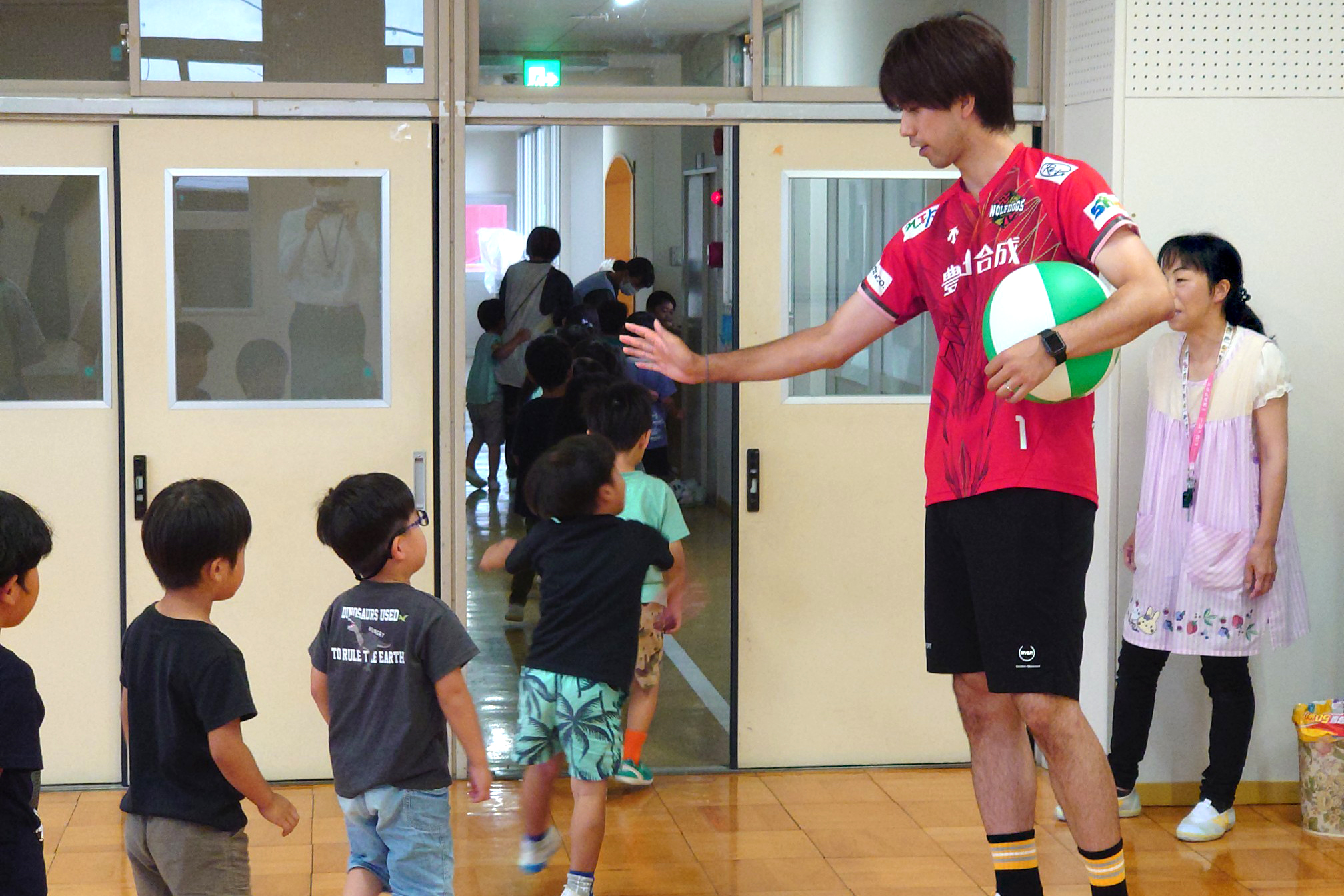 山田選手 大里西保育園