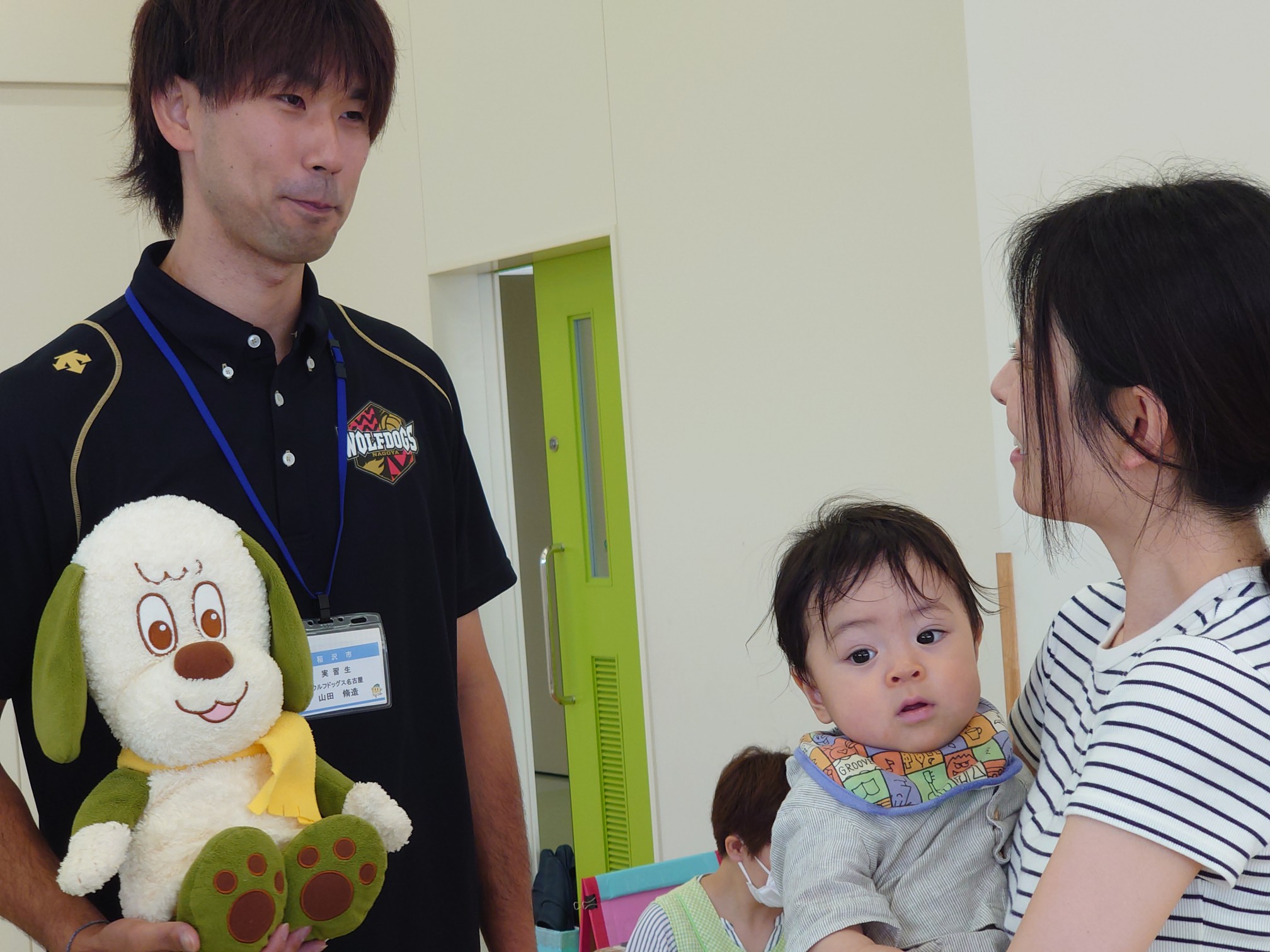 山田選手　赤ちゃんとママの部屋２