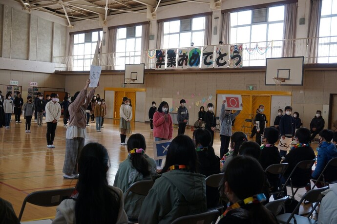 千代田小学校 在校生出し物の様子