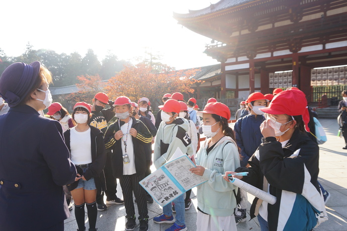 祖父江小学校　修学旅行の様子1