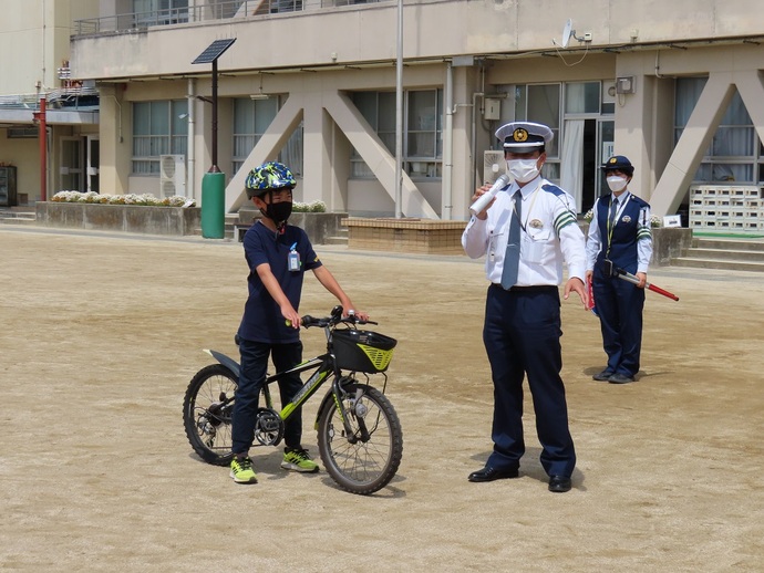 牧川小学校　交通安全教室の様子2