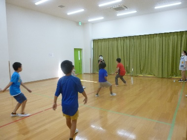 遊戯室での遊びの様子