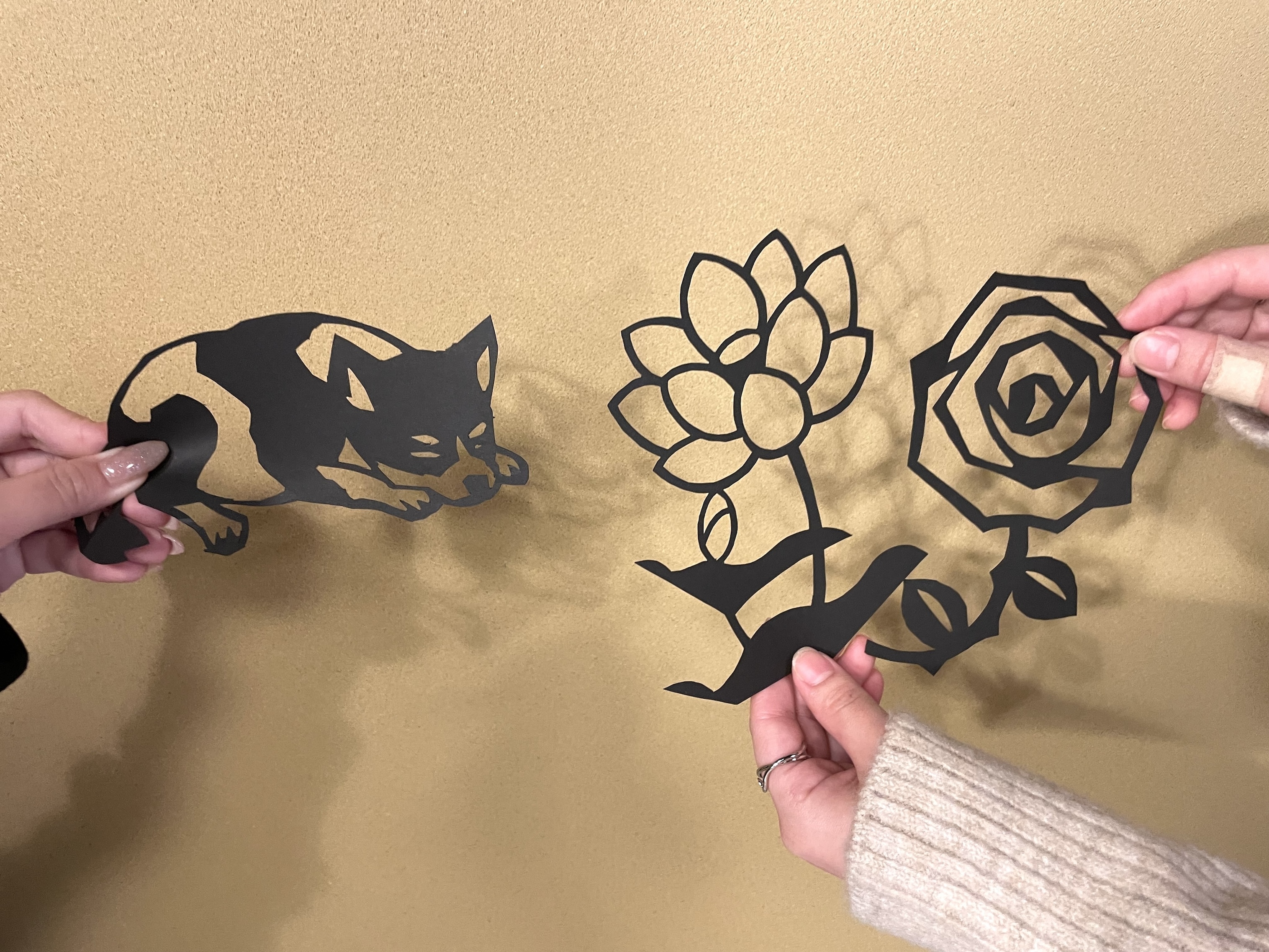 切り絵の様子